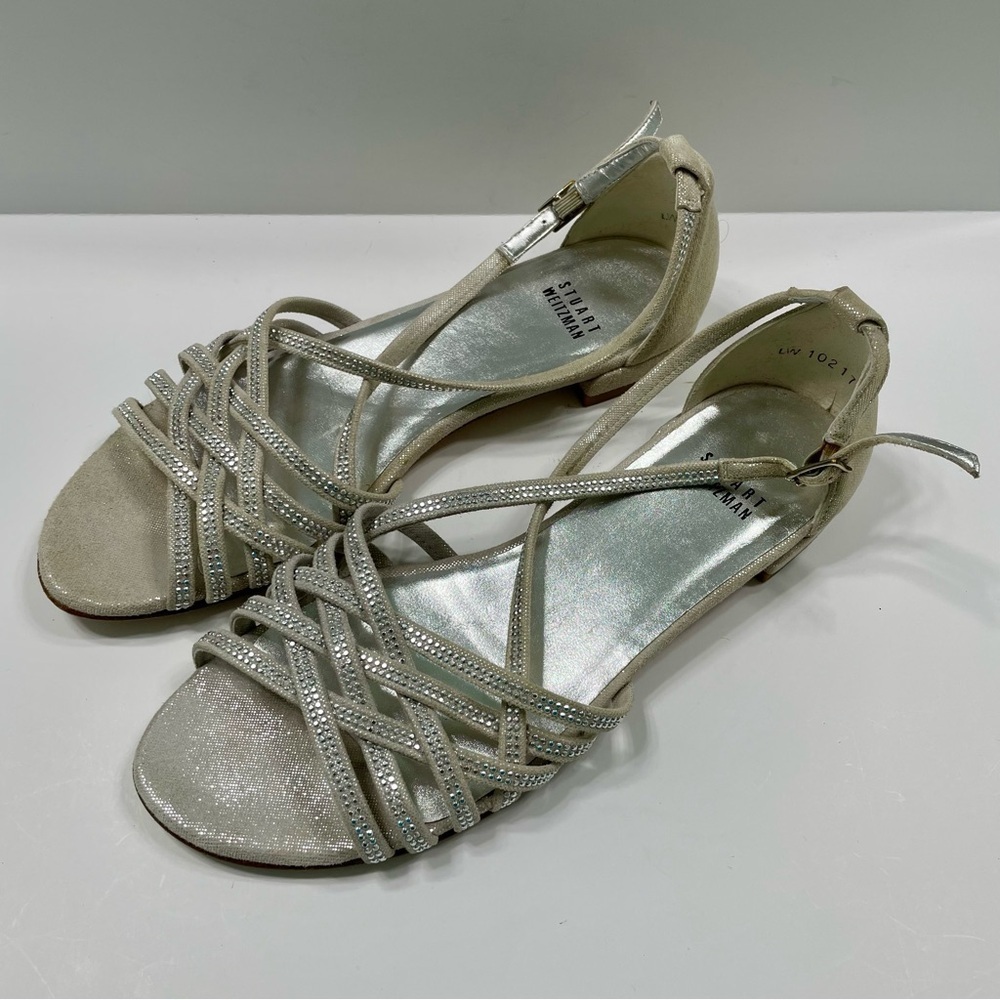 Stuart Weitzman Low Heel Ankle Strap Silver Leather Women’s Sandals Size 7